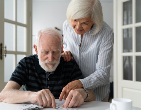 Deneysel İlaç Alzheimer Modeli Farelerde Beyin Hasarını Geriletti