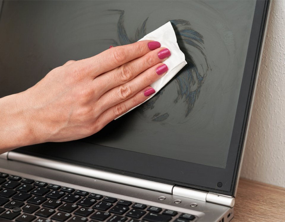 Common Screen Cleaning Myths You Need to Stop Believing