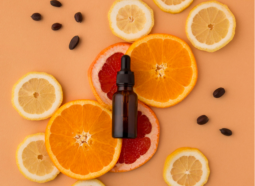 Retinol ve C vitamini Moleküler Yapısı ve Cilt Bakım Rutini